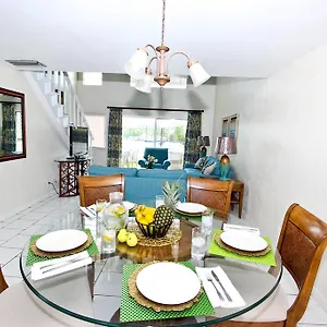 Resort Ocean Reef Yacht Club &