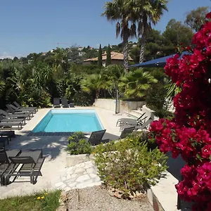 la-quietude-les-issambres.fr-provencehotel.com/